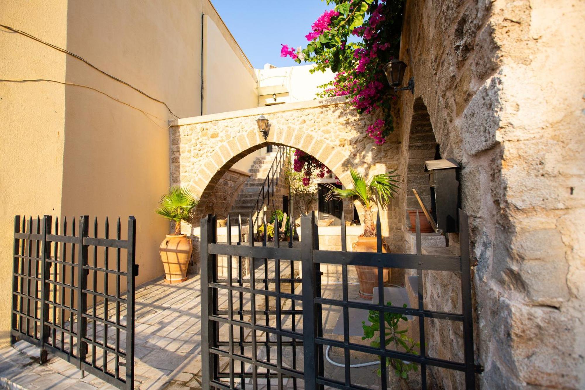 Apartmán The Old Town House Rhodes City Exteriér fotografie